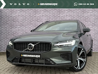 Volvo V60 2.0 T6 Plug-in hybrid AWD Ultra Dark | Bowers & Wilkins | Massage | Stoel ventilatie + Verwarming | Panorama Schuifdak | HUD | Adaptieve Cruise | BLIS | 360° Camera |