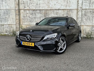 Mercedes-Benz C-klasse Pano/Cam/AMG/LED/ACC/Stoelverwarming/Lane assist!