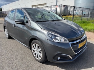 Peugeot 208 1.2 PureTech Blue Lion NAV