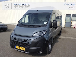 Fiat Ducato 2.2 MultiJet 140 PK L3H2 Ideale Basis voor Camperbus nu met € 18.000 korting| Nieuwprijs inclusief BTW/BPM € 63.000,- | Nu € 45.000,- incl. BTW en BPM | 2500 KG Trekvermogen | Groot Multimedia Scherm | Verzwaarde Vering | All Season Banden | 2-Zits | LED Verlichting | Volledige Betimmering |