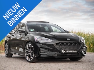 Ford Focus 1.5 EcoBoost ST Line Pano ACC B&O Keyless