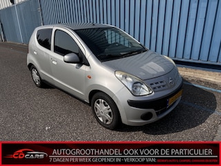 Nissan Pixo 1.0 Acenta Airco, Radio, Mistlamo Bij de verkoop van gebruikte voertuigen door CD-Cars wordt geen standaard garantie verstrekt. De koper aanvaardt het voertuig in de staat waarin het zich bevindt op het moment van aankoop, Vo
