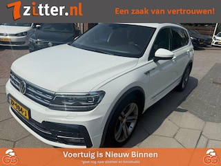 Volkswagen Tiguan 1.5 TSI Highline R-line, 7-Persoons, Trekhaak Draaibaar, Panoramadak, Virtual Cockpit,