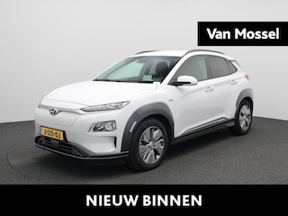 Hyundai Kona EV Fashion 64 kWh | Climate Control | Camera | Head-Up Display | Lichtmetalen Velgen |