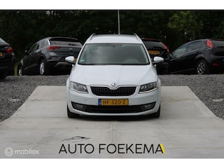 Skoda Octavia Combi 1.4 TSI Businessline AUTOMAAT TREKHAAK CAMERA
