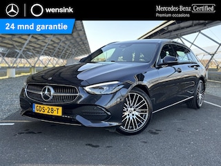 Mercedes-Benz C-klasse 180 Luxury Line | Panoramadak | Apple Car Play | LED | Stoelverwarming | 18" lichtmetalen velgen |