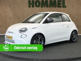 Abarth 500 Urban 42 kWh - APPLE CARPLAY/ANDROID AUTO - PARKEERSENSOREN ACHTER - CRUISE CONTROL - KEYLESS START - SPORTSTUUR - NAVIGATIESYSTEEM FULLMAP - LED KOPLAMPEN - DAB+ RADIO