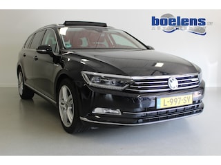 Volkswagen Passat Variant 2.0 TDI Connected Series Plus | PANO-DAK | ACC | STOEL-VERW | CARPLAY | WEGKL-THAAK | CLIMA | E-KLEP |