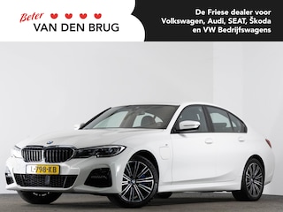 BMW 330e 293 PK M-Sport | LED Laser | Leder | Trekhaak | Ambiance verlichting |