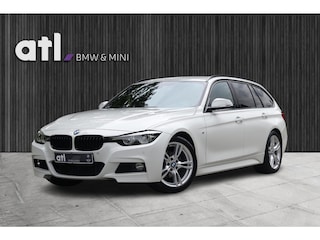 BMW 3-serie Touring 318i M Sport Corporate Lease M-Sportpakket, Afneembare trekhaak, LED, Navigatie, Hydro-besturing, Achteruitrijcamera, Sportstoelen, Stoelverwarming, Parkeerassistent, DAB, etc.