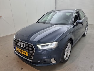Audi A3 Sportback 30 TFSI Sport S Line Edition | Automaat | Digitaal dashboard | Trekhaak |*