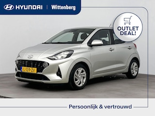 Hyundai i10 1.0 COMFORT SMART | OUTLET DEAL! | ALL SEASONS | NAVI | CAMERA | AIRCO | APPLE CAR PLAY & ANDROID AUTO | BLUETOOTH | FABRIEKSGARANTIE GELDIG T/M 10-2026! |