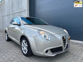 Alfa Romeo Mito 1.4 T Distinctive AIRCO PDC NAP 2009