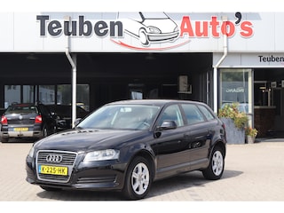 Audi A3 Sportback 1.6 Attraction Business Edition Climate control, Elektrische ramen, Lichtmetalen wielen