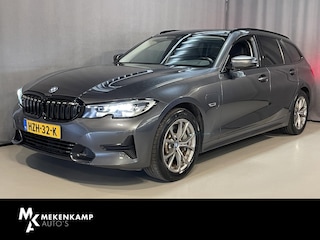 BMW 3-serie Touring 330e xDrive Sport Line 17"/Trekhaak/Sportstoelen/Stoel + stuurverwarming/PDC/Apple Carplay & Android Auto