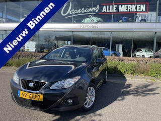 Seat Ibiza ST 1.2 TSI Sport Cruise control - Parkeersensoren achter - Mistlampen - Lederen stuurwiel - Dakrails - Radio/CD - Navigatie