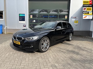 BMW 3-serie Touring 320i High Executive