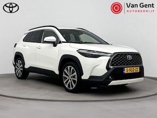 Toyota Corolla Cross 2.0 High Power Hybrid First Edition | Dodehoek detectie | Stoelverwarming | Parkeersensoren | Apple Carplay / Android Auto | Adaptive cruise