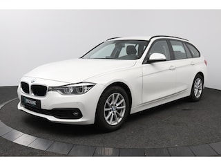 BMW 3-serie Touring 320i High Executive | 184 PK | Automaat | Stoelverwarming | Trekhaak | Elektrische Achterklep |