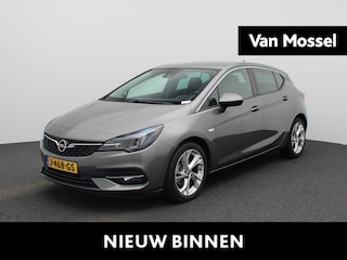 Opel Astra 1.2 Edition | LMV | Parkeer sensoren | Climate control | DAB | Stoel/Stuur verwarming | Navigatie | Camera | Cruise control | AGR Stoelen