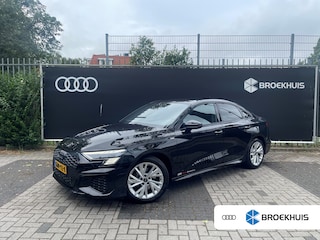 Audi A3 Limousine 35 TFSI S edition | 19 inch velgen | Camera achter | Adaptieve cruise control | Optiek pakket zwart | Matrix-led | Bang & OLufsen | Rode stiknaden | Stoelverwarming