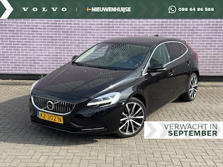 Volvo V40 2.0 T2 Inscription Stoelverwarming | Camera | Panoramadak | Elektrische Stoelverstelling | Getint Glas | Parkeerverwarming | Keyless | Cruise Control | On Call | Parkeersensoren Achter|