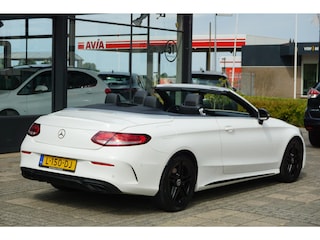 Mercedes-Benz Cabrio 200 Premium Pack AMG | Airscarf