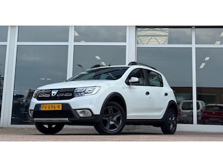 Dacia Sandero 0.9 TCe SL Stepway Automaat 1e Eigenaar Navi Trekhaak Cruise Control