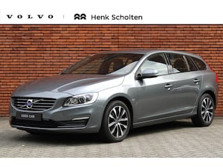 Volvo V60 T3 Polar+ Dynamic | Lederen Bekleding | Navigatie | Cruise Control | Verwarmbare Voorstoelen | 17'' Lichtmetalen Velgen | Elektrisch Verwarmbare Voorruit | Volvo on Call | Climate Control | Park Assist Achter