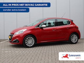 Peugeot 208 1.2 PureTech Allure | BOVAG-garantie | Panoramadak | Navigatie |