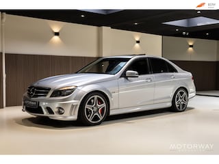 Mercedes-Benz C-klasse AMG 63 W204|SCHUIFDAK|LEER|AUTOMAAT|CAMERA|YOUNGTIMER