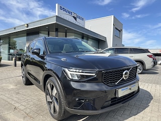 Volvo XC40 1.5 T4 Plug-in hybrid Ultimate Dark Pano-Dak | Leer | Stuurverw. | Harman Kardon