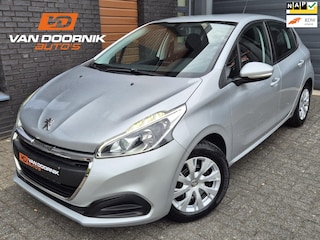 Peugeot 208 1.2 PureTech Active 5-Deurs/Navigatie/Nieuwe Distributieriem!
