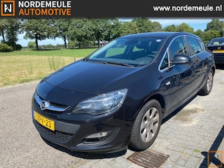 Opel Astra 1.6 CDTI Business+ MOTOR LOOPT NIET