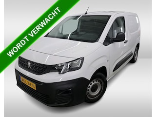 Peugeot Partner 1.2 Benz.111PK Euro6 * Distributie bij 51Dkm. vervangen * / Premium / Airco / Navigatie / Schuifdeur Re./ Radio multimedia /