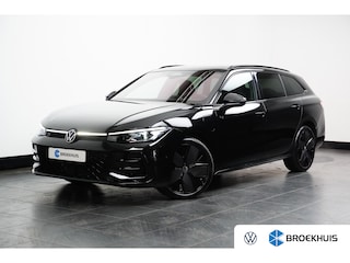 Volkswagen Passat Variant 1.5 eHybrid 272PK DSG-6 R-Line Business | PANORAMADAK | TREKHAAK | 19 INCH | ELEKTR. A. KLEP | VERLENGDE FABRIEKSGARANTIE