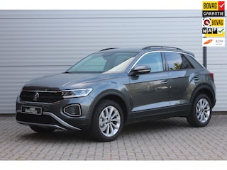 Volkswagen T-Roc 1.5 TSI DSG Life Edition LED/$-seizoensbanden/ACC