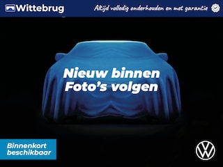 Volkswagen Golf 1.0 TSI 110pk Life / Navigatie / LM 16 inch / Parkeersensoren / LED / Adapt cruise control / APP Connect