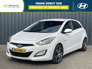 Hyundai i30 1.6 GDi Blue 135PK 5d i-Motion Plus I Bluetooth I Camera I Parkeersensoren I Navigatie