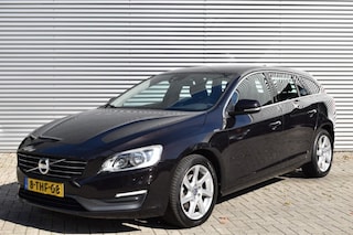 Volvo V60 1.6 D2 MOMENTUM / TREKHAAK / PDC / VOORRUIT VERW.