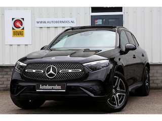 Mercedes-Benz GLC 300e 4MATIC AMG Line Plug in PHEV*Perfect MB onderh.*Pano/Night/Elek. Trekhaak/Airmatic Luchtvering/Digital Light/Camera/Memorie/Sfeer/Dodehoek/Parkeersens.V+A/19 inch LM*