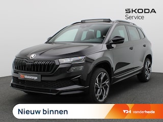 Skoda Karoq 1.5 TSI ACT Sportline Business 150PK DSG Pano-Schuifdak, Adaptieve Cruise Controle, Keyless, Virtual Pedal, Achteruitrijcamera, Stoel-Stuurverwarming, Side Assist, Trekhaak, 19" LM Velgen