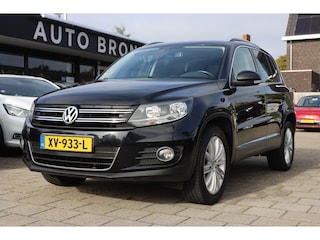 Volkswagen Tiguan 1.4 TSI SPORT & STYLE | NAVI | TREKHAAK