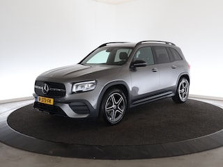 Mercedes-Benz GLB 180 Business Solution AMG | Trekhaak | Sportstoelen | Stoelverwarming | Navi |*
