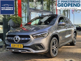 Mercedes-Benz GLA 250 e AUTOMAAT | Panormadak | Climate Control | Navigatie | Parkeercamera | Cruise Control | Stoelverwarming