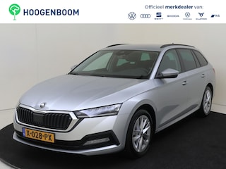 Skoda Octavia Combi 1.0 e-TSI Business Edition | Stoelverwarming | Keyless | Elektrische achterklep | Navigatie | Parkeersensoren | CarPlay | Elektrisch inklapbare buitenspiegels | Cruise control |