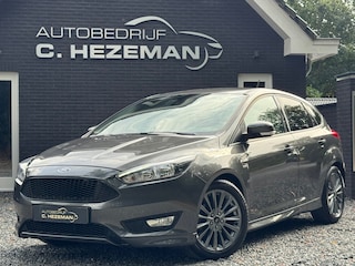 Ford Focus 1.0 125PK ST Line Business Navigatie Cruise Control Climate Control LED CAMERA