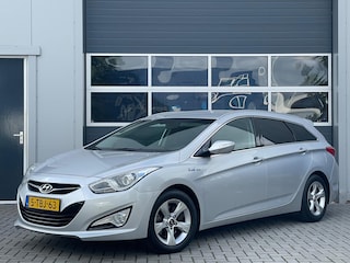 Hyundai i40 Wagon 1.6 GDI Business | Navi | Keyless | Camera | Trekhaak | Climate control | Cruise control