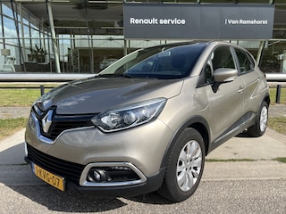 Renault Captur 1.2 TCe Expression / Automaat / Trekhaak / Keyless / Airco / Parkeersensoren / NAP /