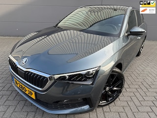 Skoda Scala 1.5 TSI Sport Business*CAMERA*STOEL VERWARMING*CRUISE*Panoramadak*DIGITAAL COCKPIT*NAVIAPPLE CARPLAY*
